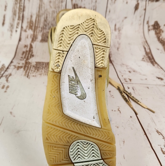 Nike Beige and Cream Sneakers - Picture 7 of 7